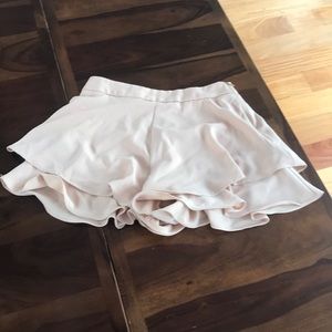 Zara beige flow shorts